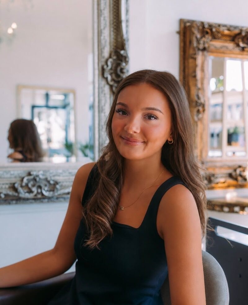 Annalise, Graduate Stylist at Esther Alexander hair salon in Ewell